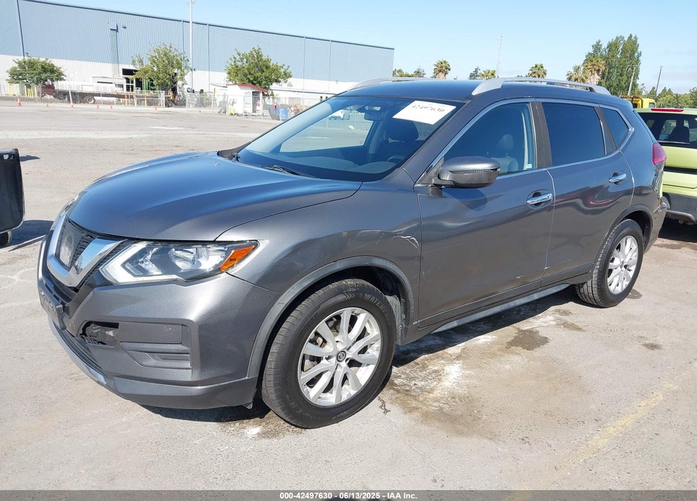 2017 NISSAN ROGUE VIN: JN8AT2MT1HW153012