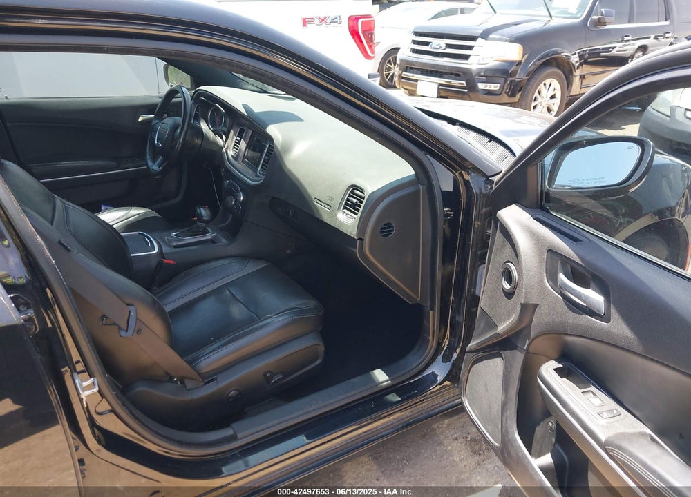 2022 DODGE CHARGER VIN: 2C3CDXBG1NH201532