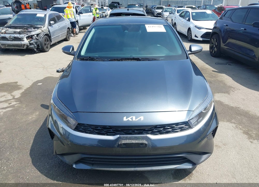 2023 KIA FORTE VIN: 3KPF24AD6PE681585