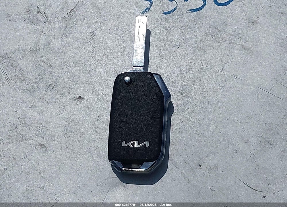 2023 KIA FORTE VIN: 3KPF24AD6PE681585