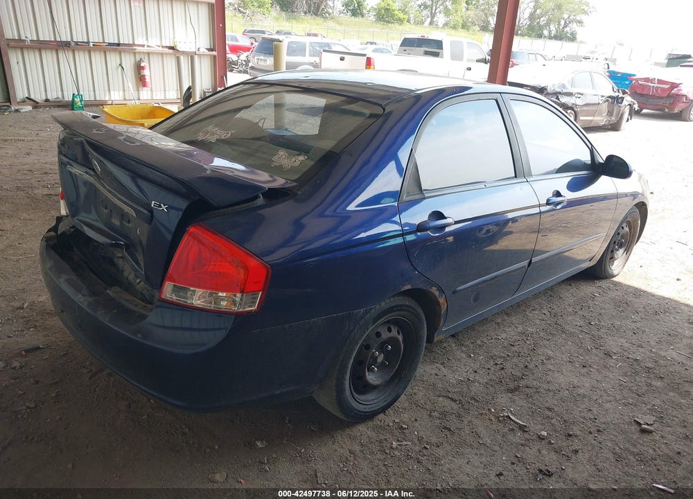 2009 KIA SPECTRA EX VIN: KNAFE221795636313