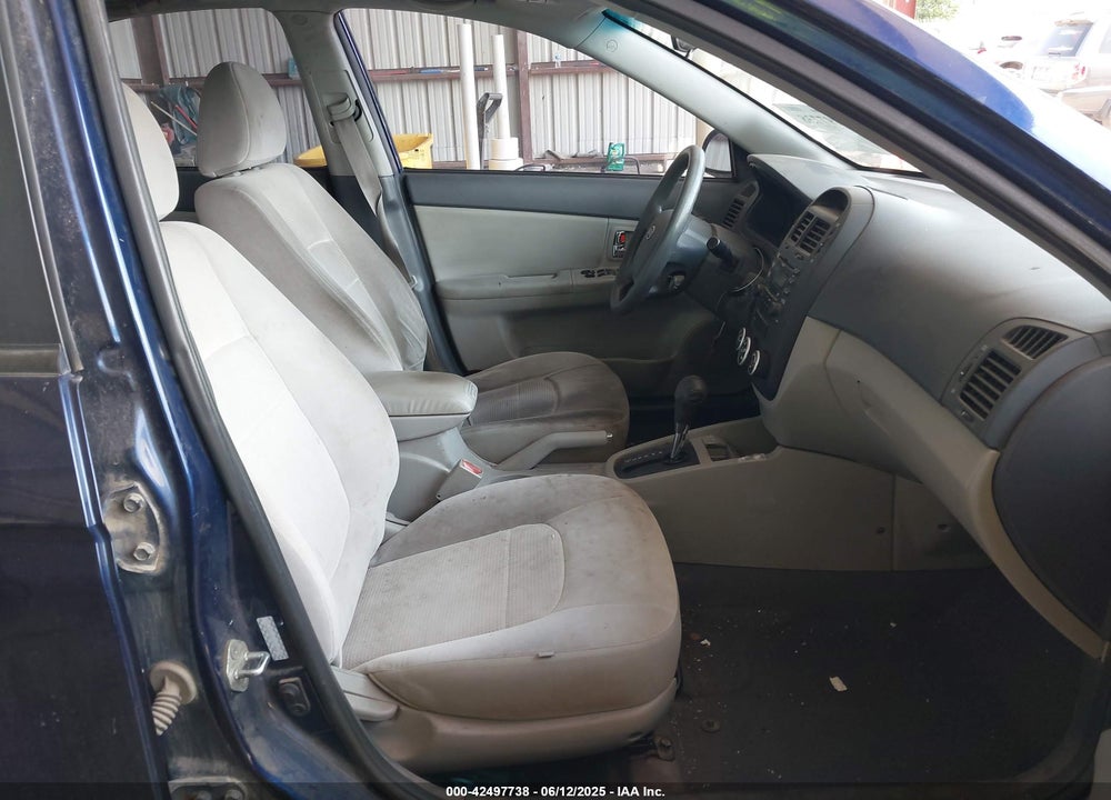 2009 KIA SPECTRA EX VIN: KNAFE221795636313
