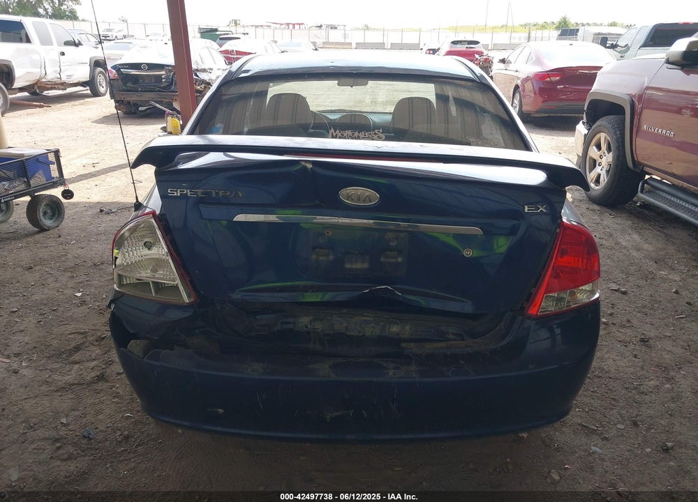 2009 KIA SPECTRA EX VIN: KNAFE221795636313