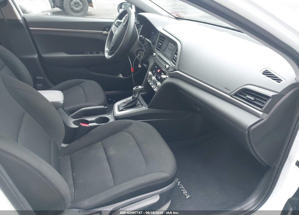 2020 HYUNDAI ELANTRA VIN: 5NPD74LF8LH511967