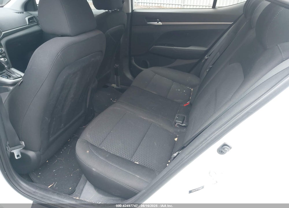 2020 HYUNDAI ELANTRA VIN: 5NPD74LF8LH511967
