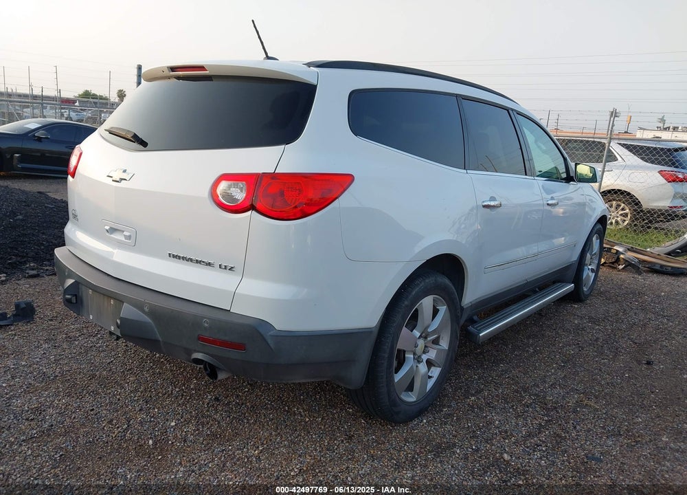 2010 CHEVROLET TRAVERSE LTZ VIN: 1GNLRHEDXAS156167