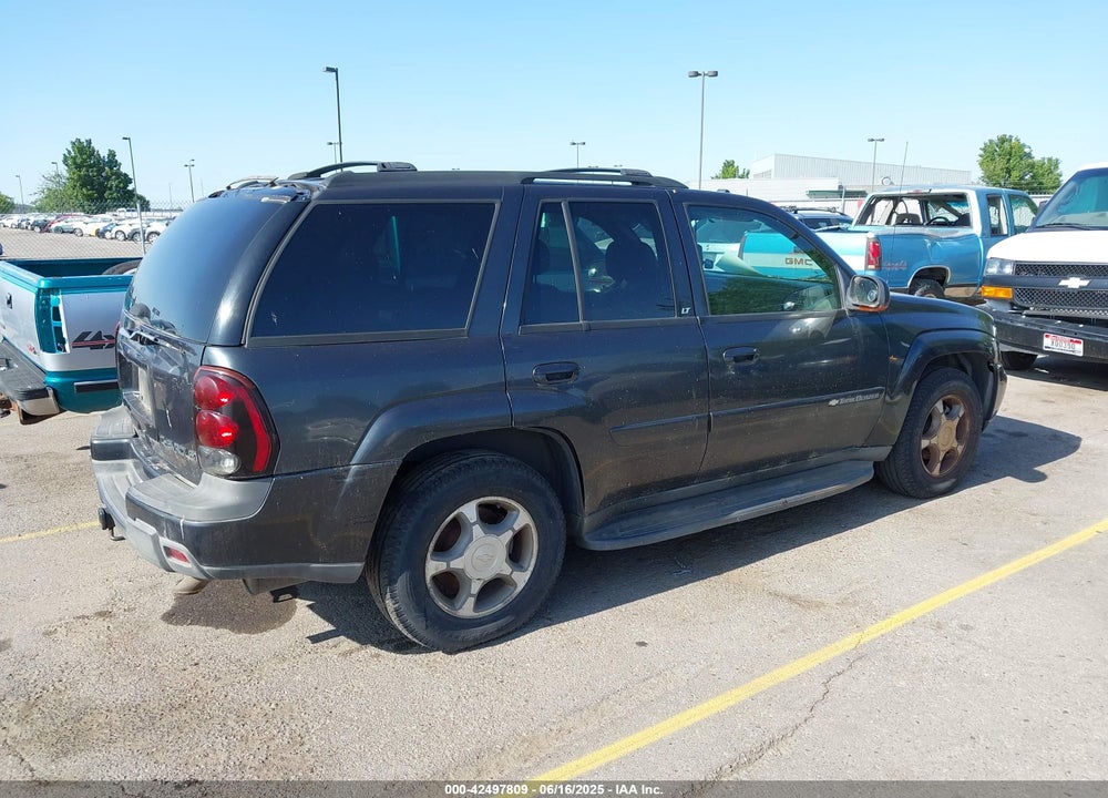 2004 CHEVROLET TRAILBLAZER LT VIN: 1GNDT13S342374583