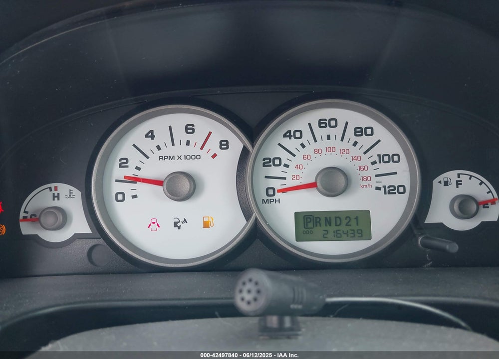 2007 FORD ESCAPE XLT/XLT SPORT VIN: 1FMYU03167KB87797