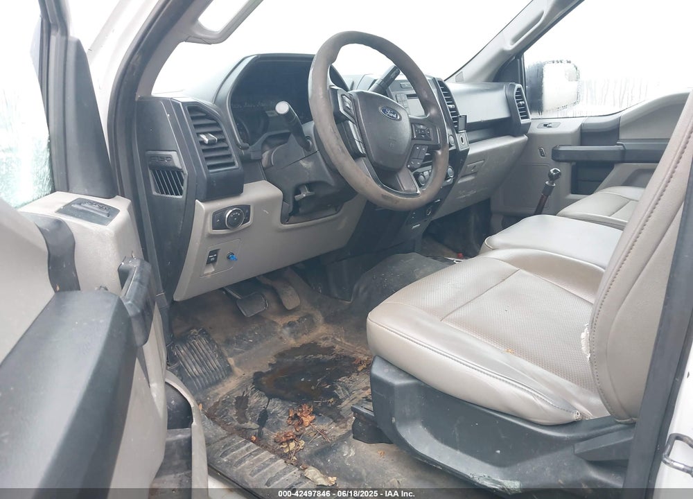 2016 FORD F150 VIN: 1FTMF1C80GFB50009