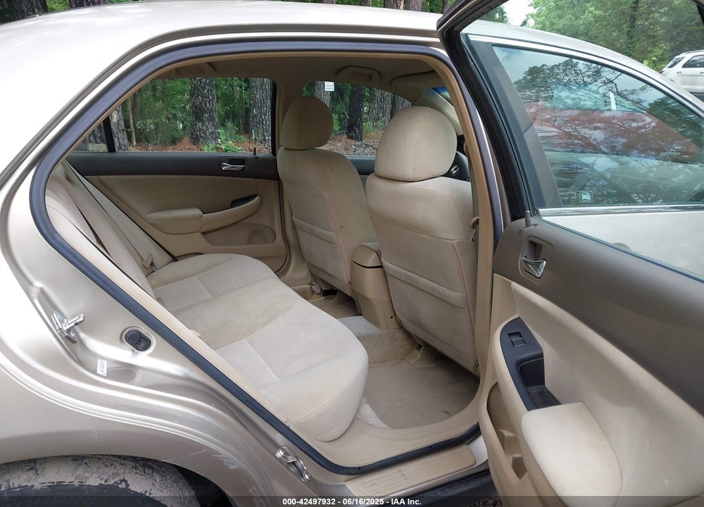 2003 HONDA ACCORD 2.4 LX VIN: 1HGCM56323A020413