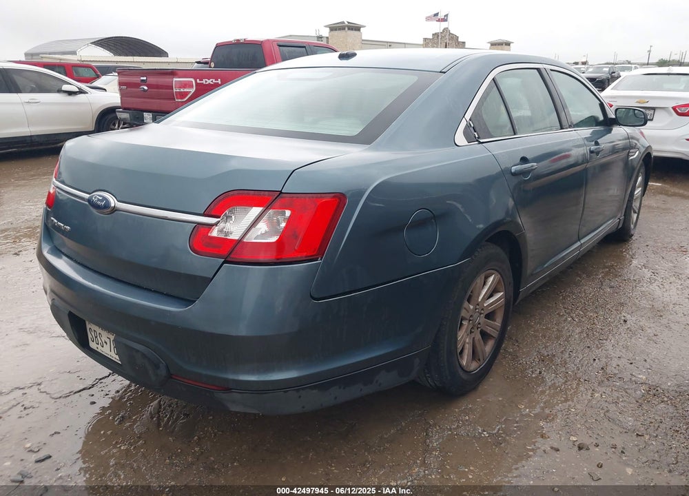 2010 FORD TAURUS SE VIN: 1FAHP2DW4AG140821