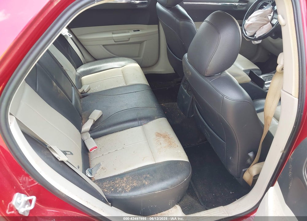 2007 CHRYSLER 300 VIN: 2C3LA53G57H697384