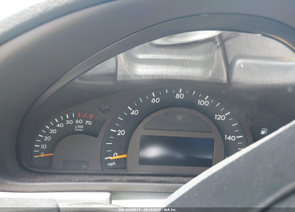 2002 MERCEDES-BENZ C 240 VIN: WDBRF61J52F281582