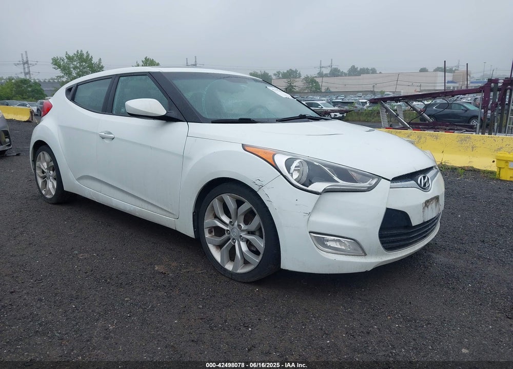 2013 HYUNDAI VELOSTER BASE W/GRAY VIN: KMHTC6AD5DU089115
