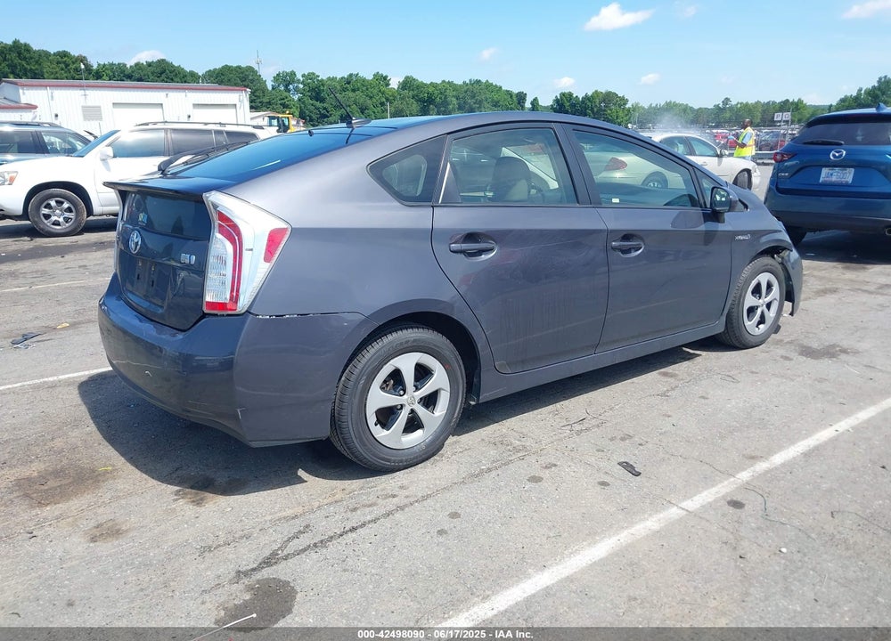 2015 TOYOTA PRIUS THREE VIN: JTDKN3DU4F2004333