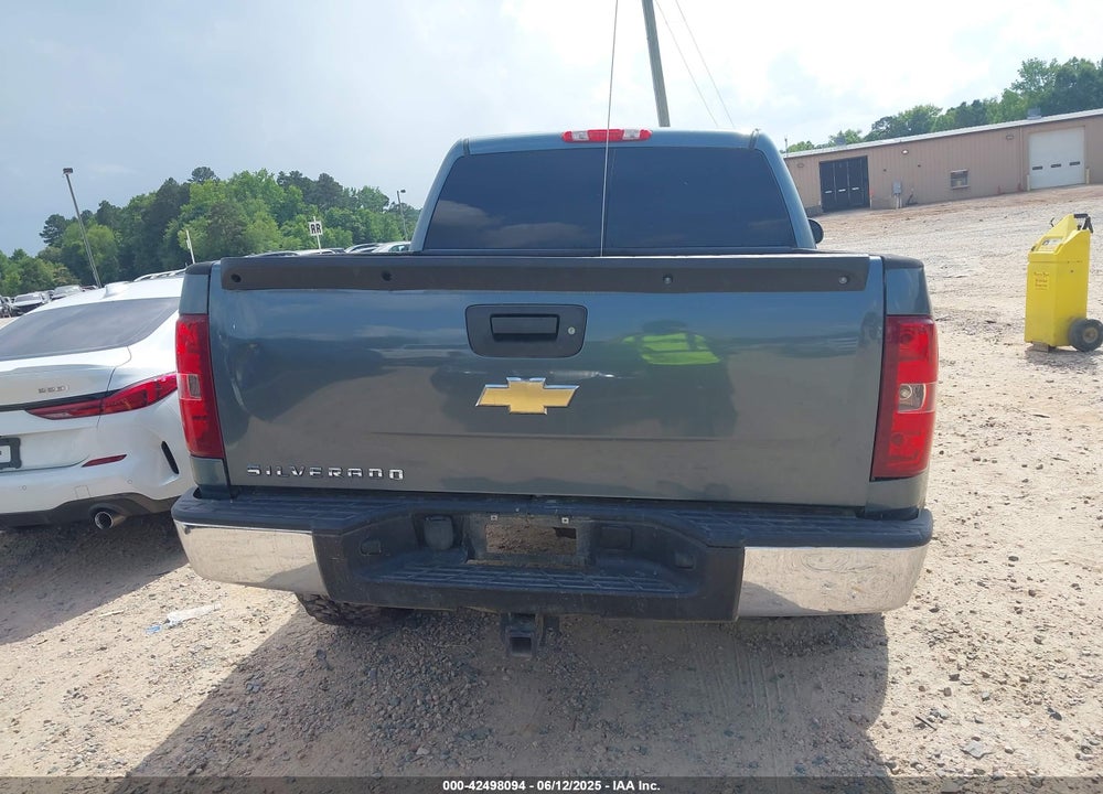2011 CHEVROLET SILVERADO 1500 VIN: 3GCPKSE35BG333526