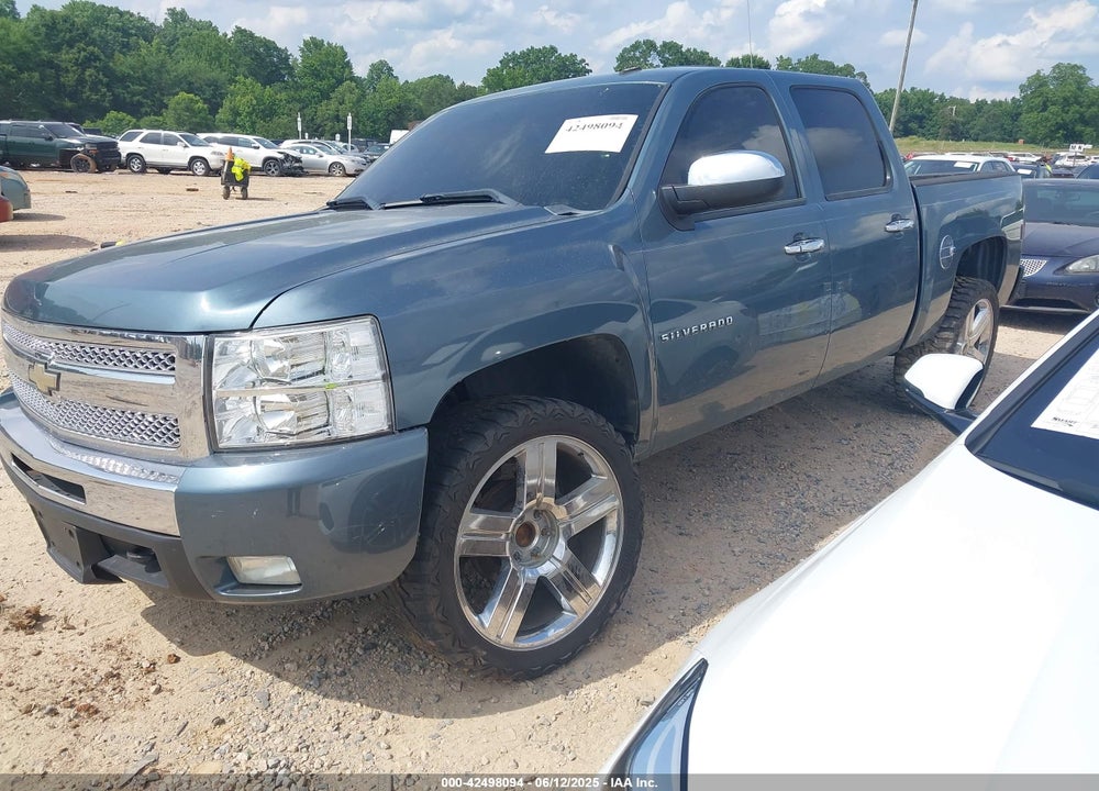 2011 CHEVROLET SILVERADO 1500 VIN: 3GCPKSE35BG333526