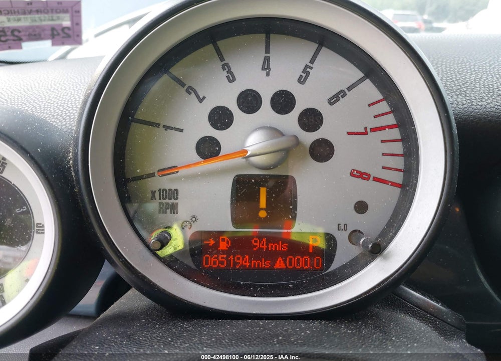 2009 MINI COOPER VIN: WMWMR33559TU96647