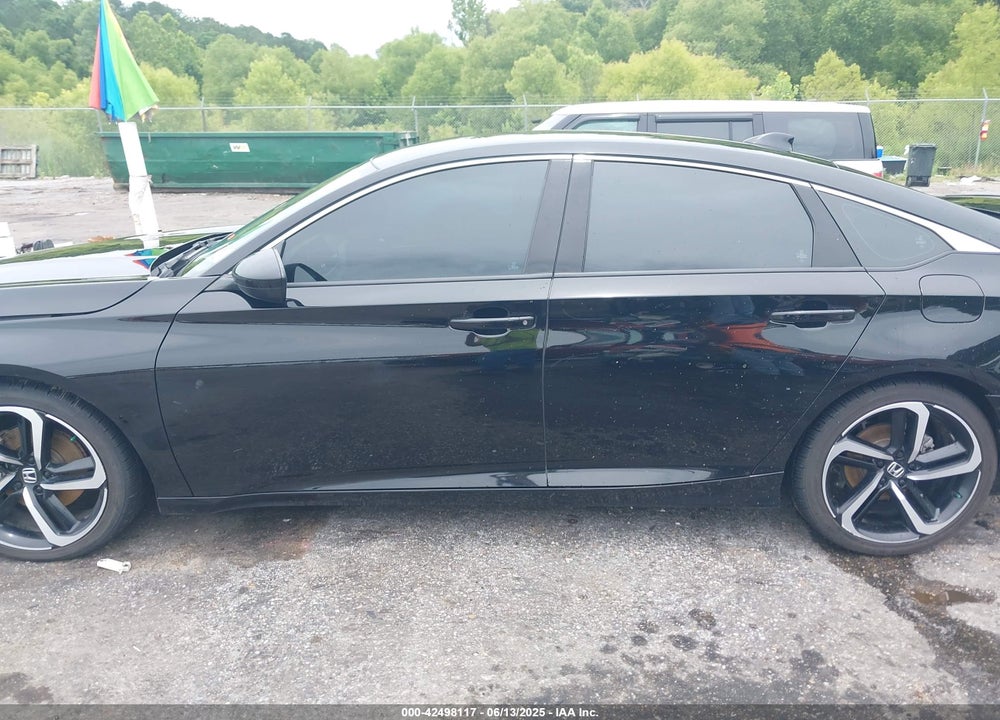 2021 HONDA ACCORD VIN: 1HGCV1F30MA031773