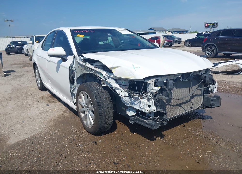 2020 TOYOTA CAMRY LE VIN: 4T1C11AK1LU929932