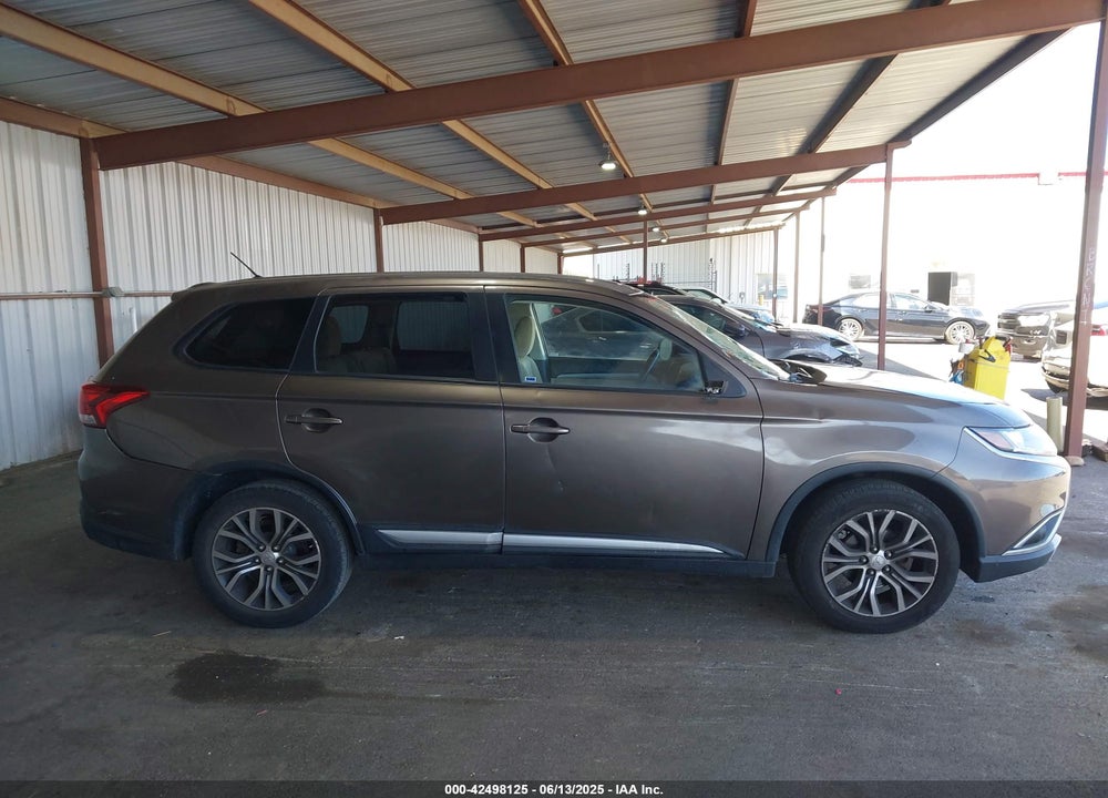 2016 MITSUBISHI OUTLANDER VIN: JA4AD3A31GZ022091