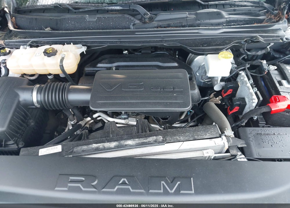 2022 RAM 1500 VIN: 1C6RREBG0NN218347