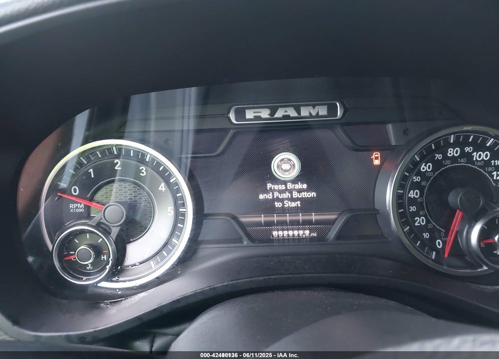 2022 RAM 1500 VIN: 1C6RREBG0NN218347