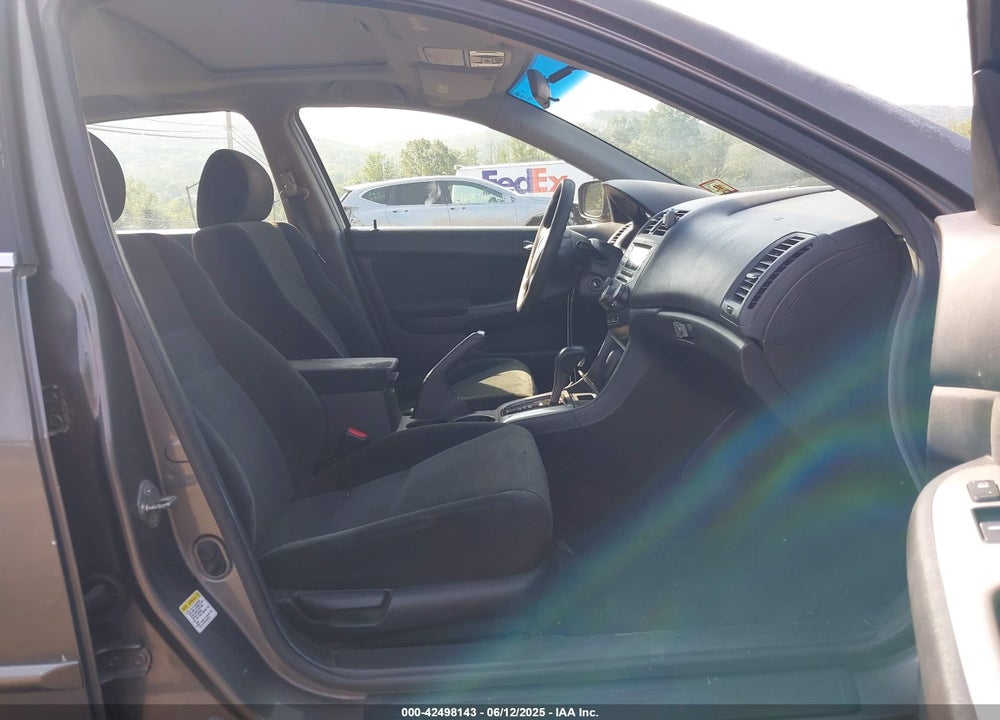 2006 HONDA ACCORD VIN: 1HGCM56766A184058