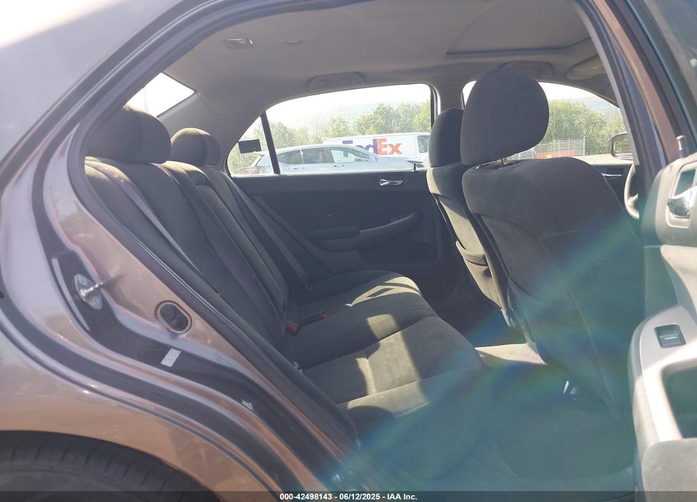 2006 HONDA ACCORD VIN: 1HGCM56766A184058