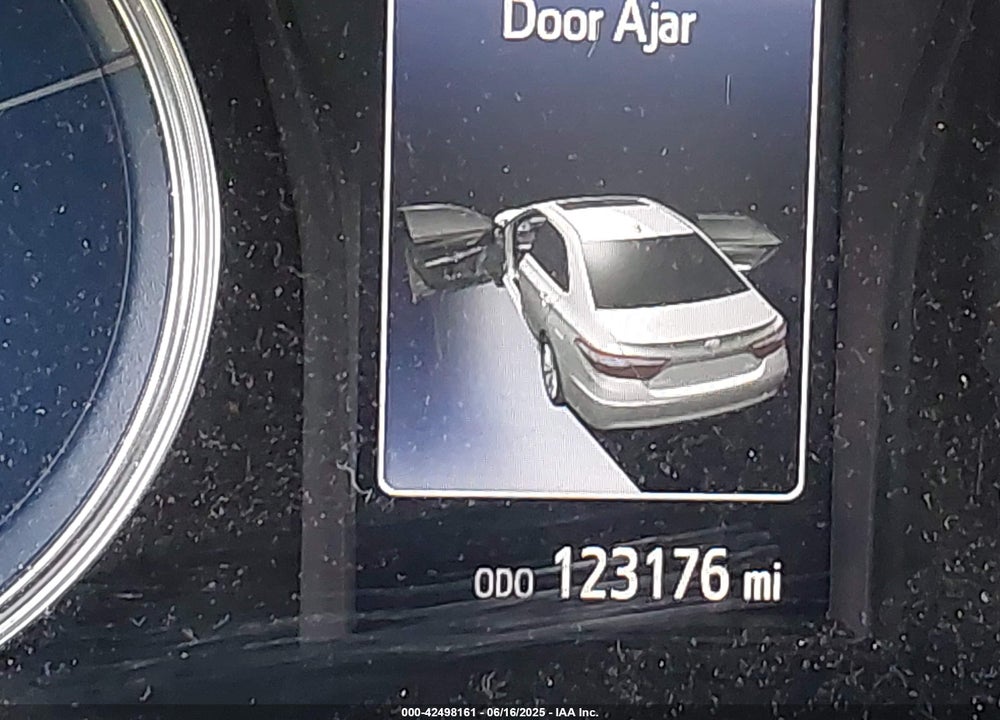 2017 TOYOTA CAMRY HYBRID LE VIN: 4T1BD1FK0HU218211