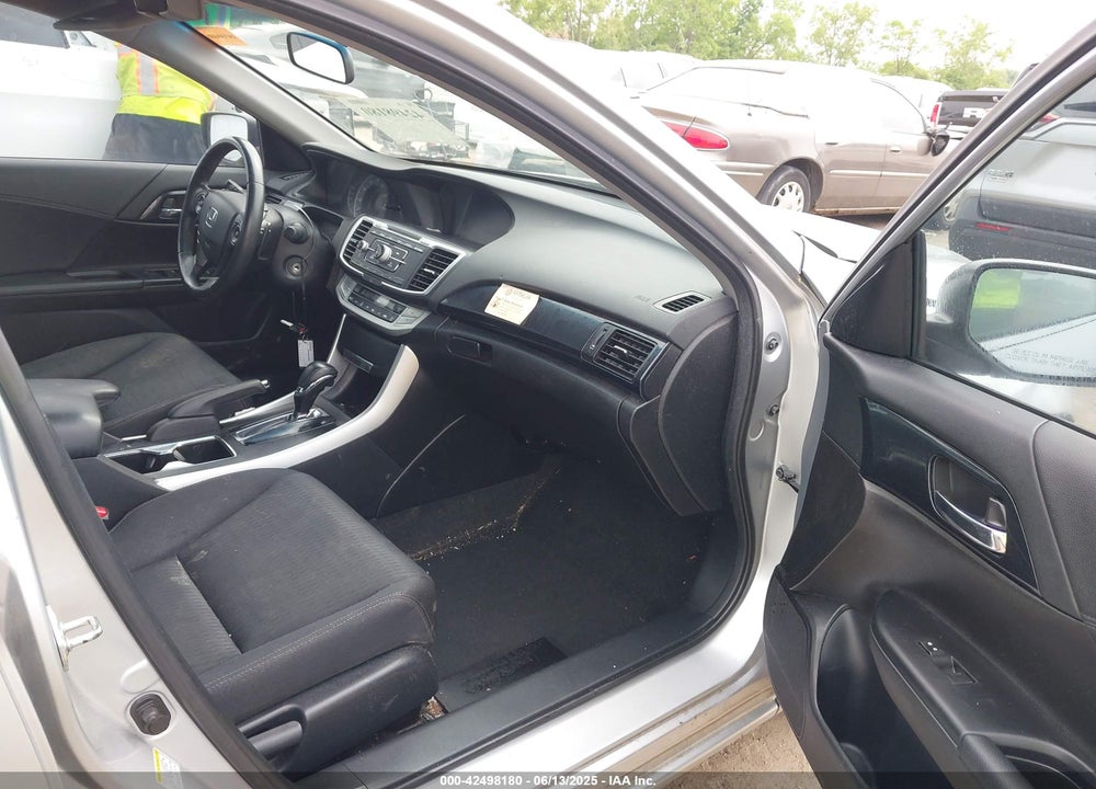2013 HONDA ACCORD VIN: 1HGCR2F51DA035309