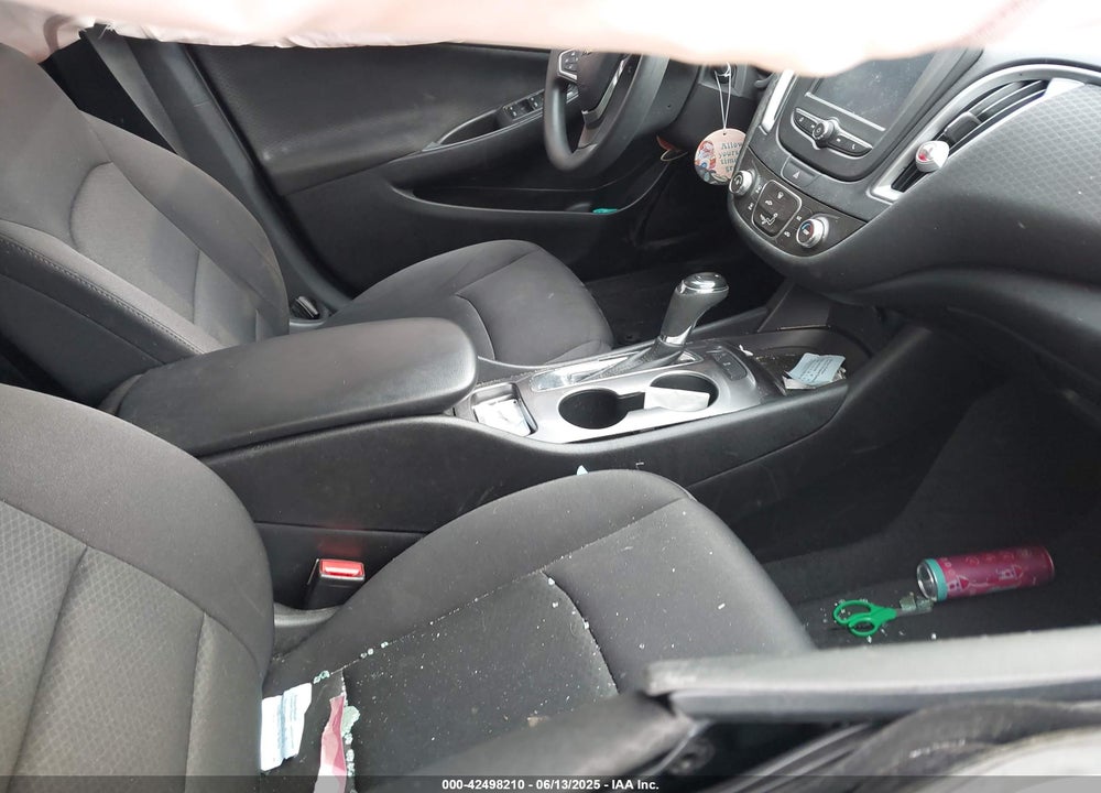 2017 CHEVROLET MALIBU VIN: 1G1ZB5ST8HF270990