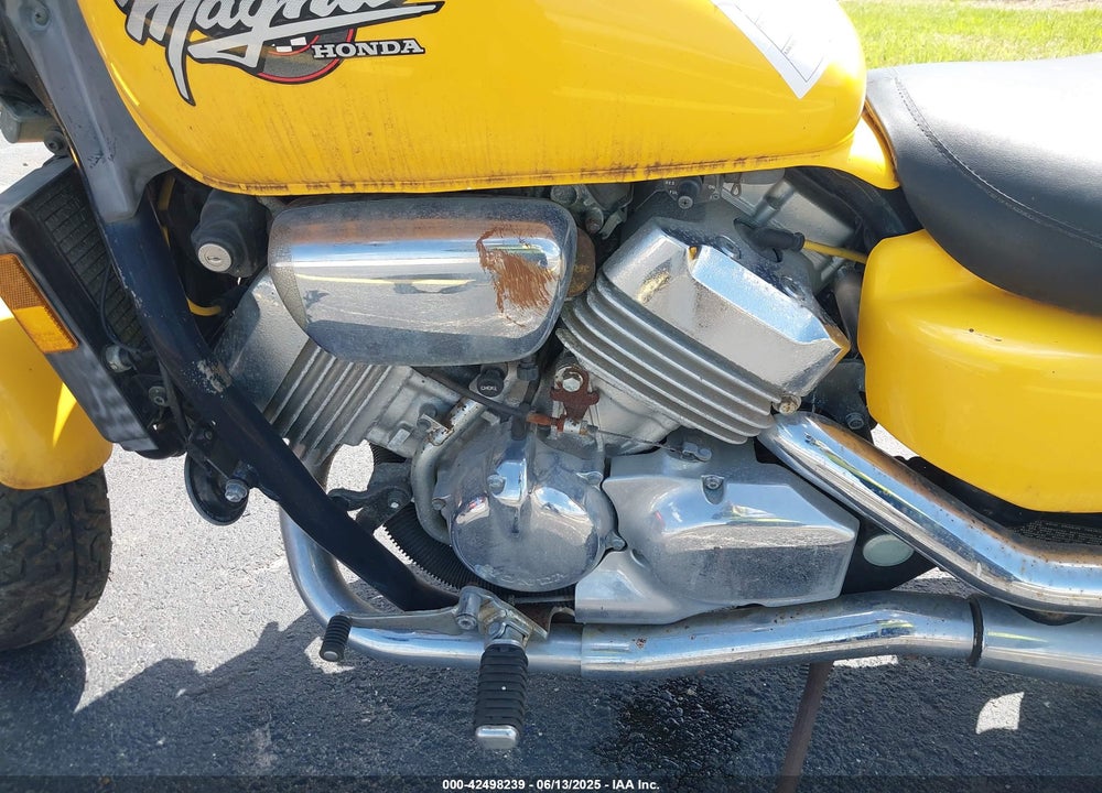 1995 HONDA VF750 C VIN: JH2RC4301SM101875