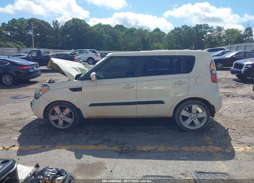 2011 KIA SOUL VIN: KNDJT2A29B7724948