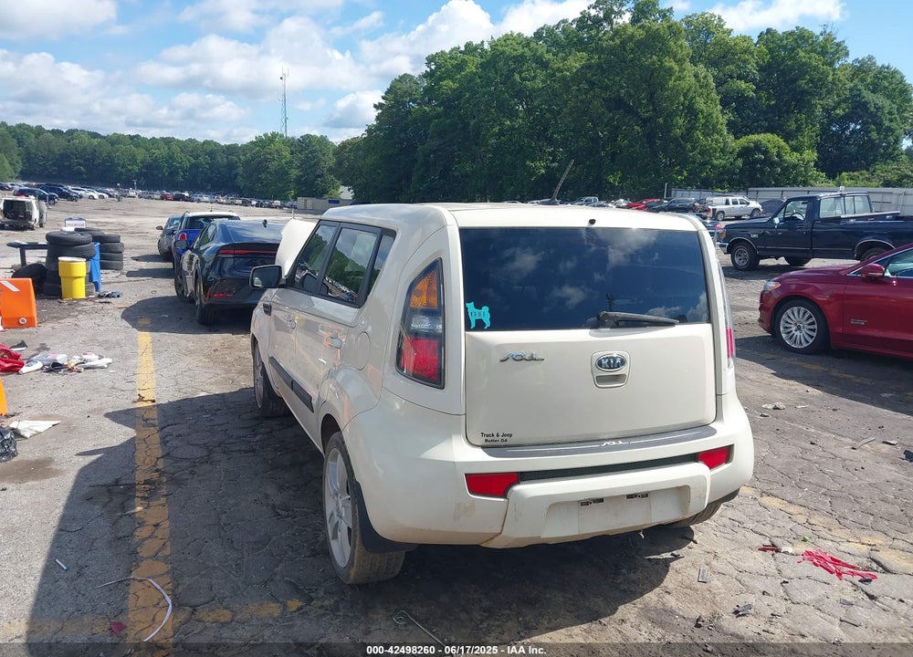 2011 KIA SOUL VIN: KNDJT2A29B7724948