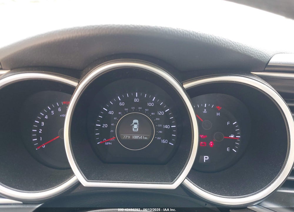 2015 KIA OPTIMA VIN: KNAGM4A76F5598271
