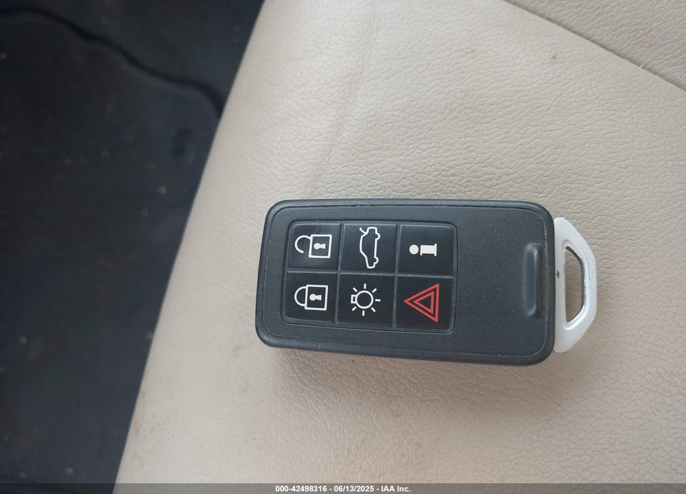 2013 VOLVO S60 T5/T5 PLATINUM/T5 PREMIER/T5 PREMIER PLUS VIN: YV1612FS1D2180461