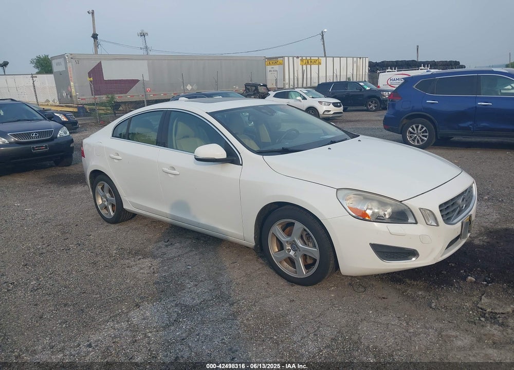 2013 VOLVO S60 T5/T5 PLATINUM/T5 PREMIER/T5 PREMIER PLUS VIN: YV1612FS1D2180461