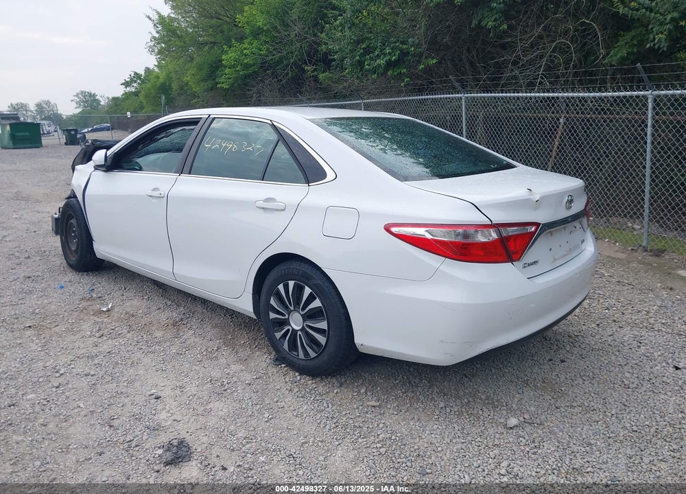 2016 TOYOTA CAMRY VIN: 4T4BF1FK5GR575205