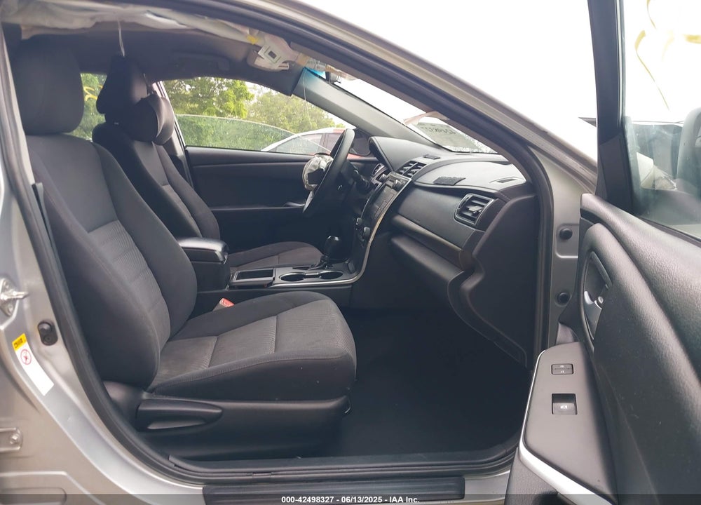 2016 TOYOTA CAMRY VIN: 4T4BF1FK5GR575205