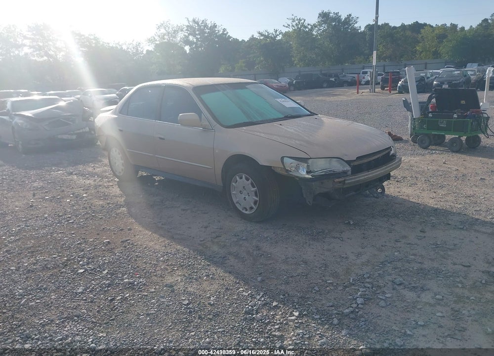 2002 HONDA ACCORD 2.3 LX VIN: 3HGCG56462G704901