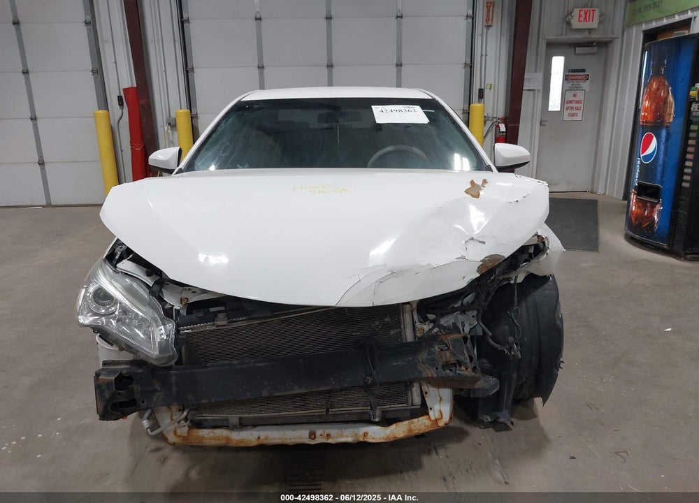 2016 TOYOTA CAMRY SE VIN: 4T1BF1FK5GU181343