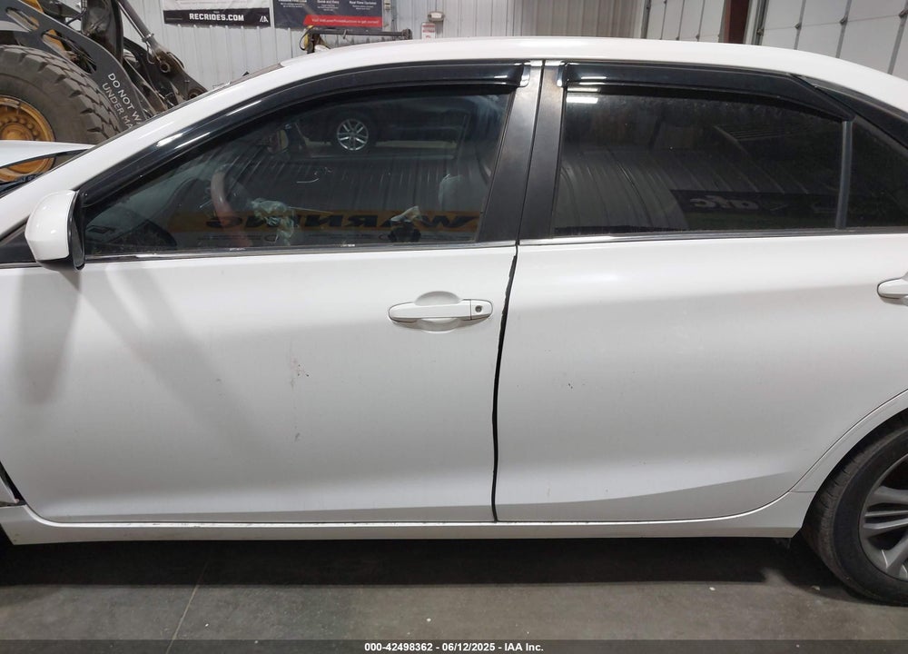 2016 TOYOTA CAMRY SE VIN: 4T1BF1FK5GU181343