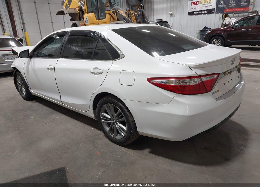 2016 TOYOTA CAMRY SE VIN: 4T1BF1FK5GU181343