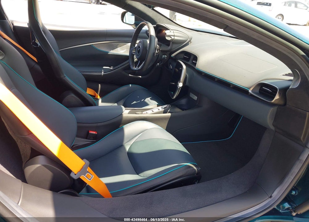 2024 MCLAREN ARTURA PERFORMANCE/TECHLUX/VISION VIN: SBM16AEA3RW002417