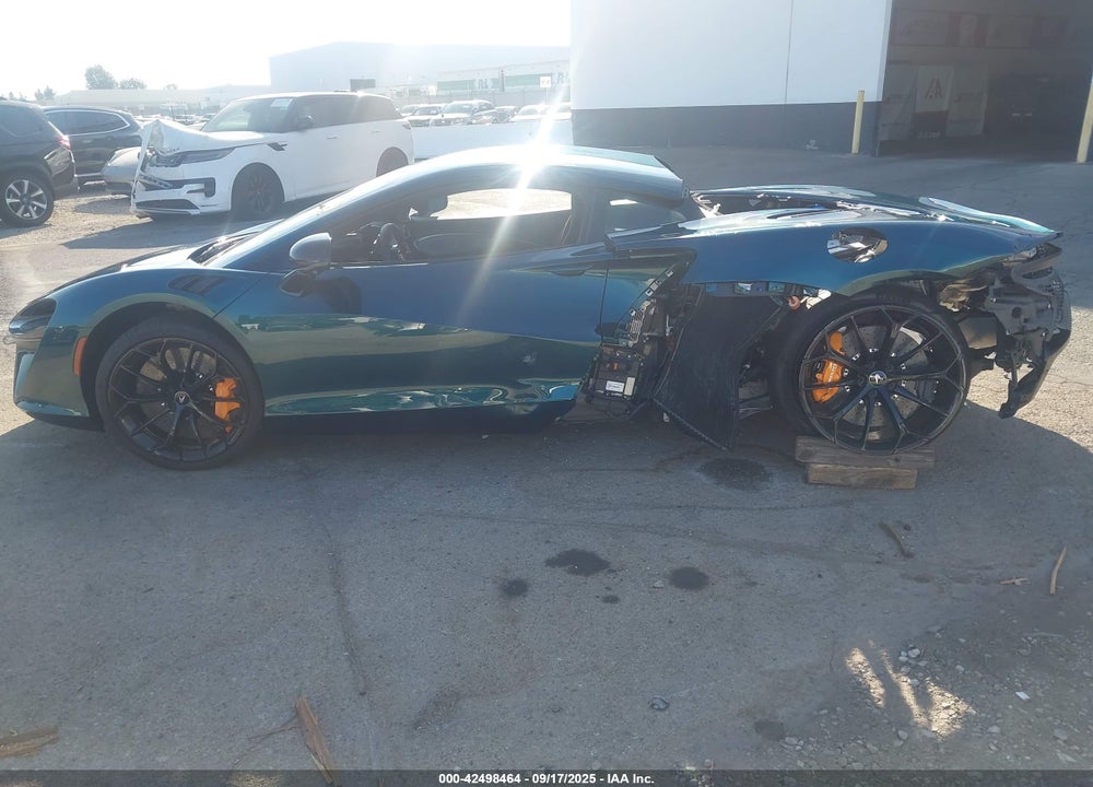 2024 MCLAREN ARTURA PERFORMANCE/TECHLUX/VISION VIN: SBM16AEA3RW002417