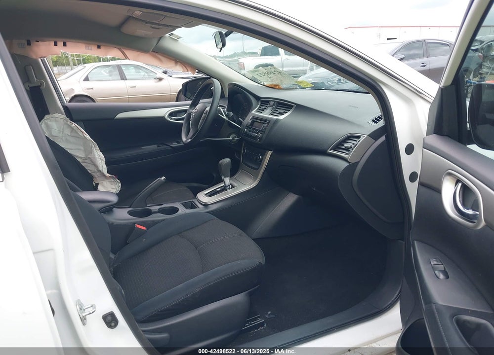 2015 NISSAN SENTRA VIN: 3N1AB7AP0FY333657