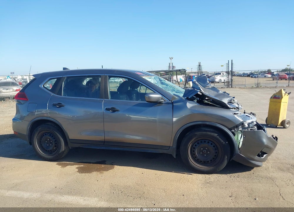 2018 NISSAN ROGUE VIN: JN8AT2MT3JW459277