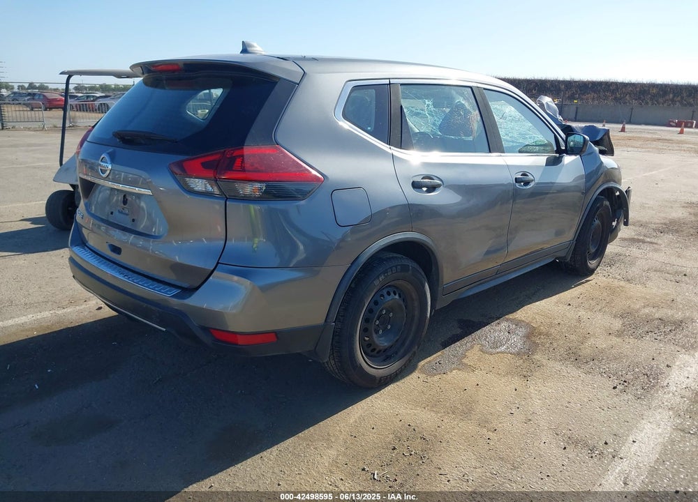 2018 NISSAN ROGUE VIN: JN8AT2MT3JW459277