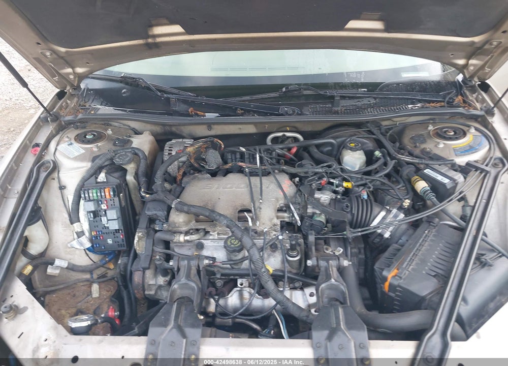 2001 BUICK CENTURY CUSTOM VIN: 2G4WS52J011277837